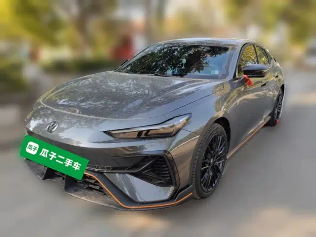 Фотография автомобиля — Changan UNI-V