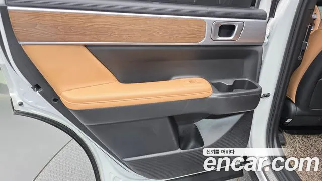 Hyundai Santa Fe MX5 — Фото автомобиля 14