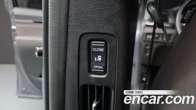 Honda Odyssey — Фото автомобиля 17