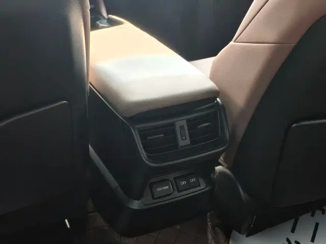 Lexus ES — Фото автомобиля 14