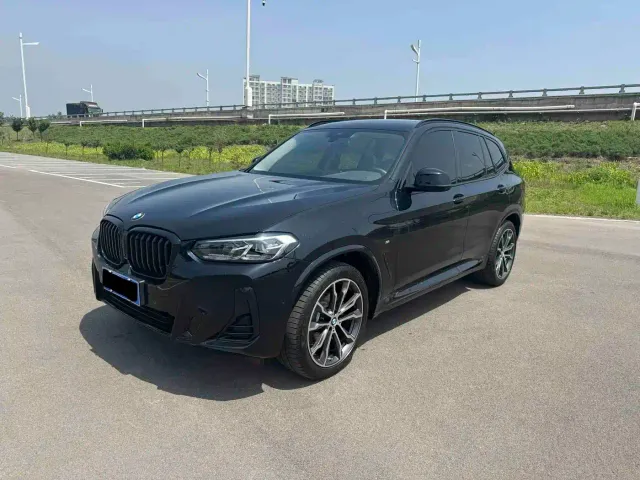 Фотография автомобиля — BMW X3