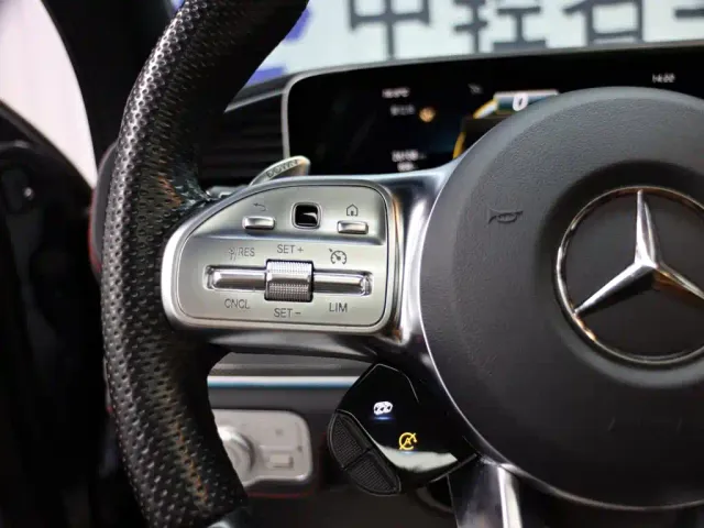 Mercedes-Benz GLE Coupe AMG — Фото автомобиля 12