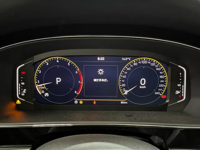 Volkswagen Passat — Фото автомобиля 9