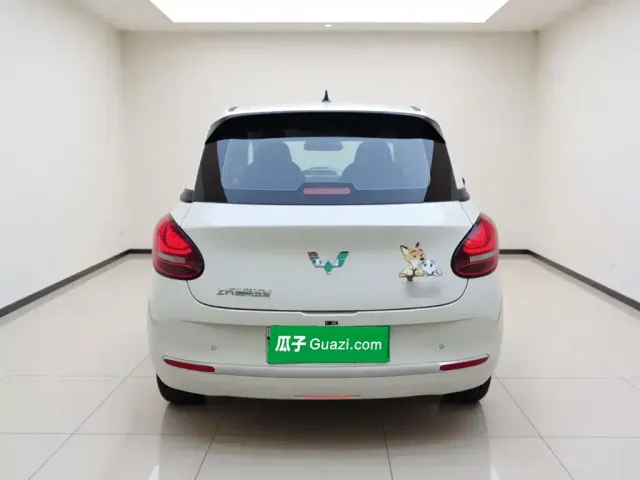 Wuling Bingo — Фото автомобиля 5