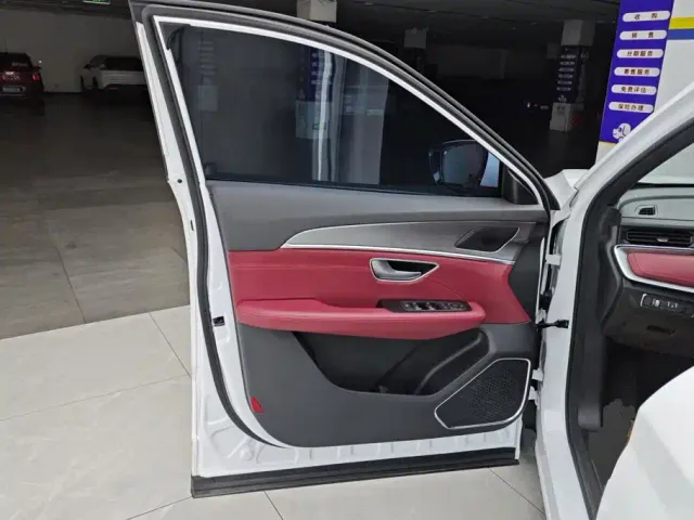 Jetour X70 Plus — Фото автомобиля 7