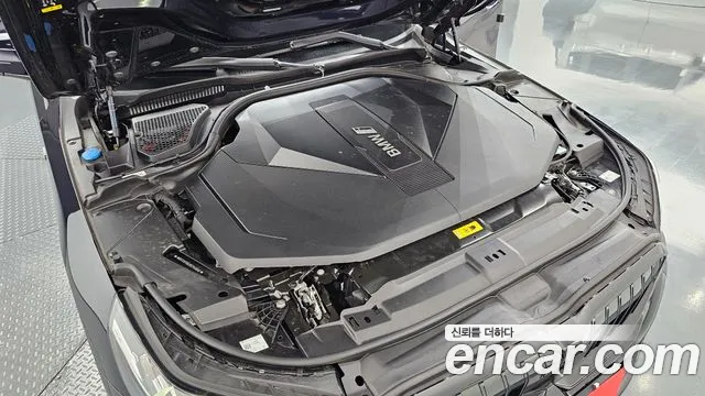 BMW i5 G60 — Фото автомобиля 9