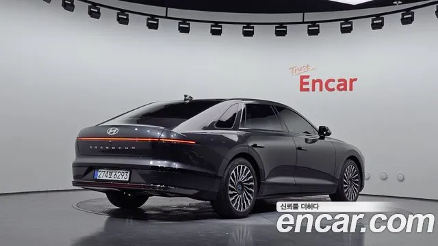 Hyundai Grandeur GN7 — Фото автомобиля 2