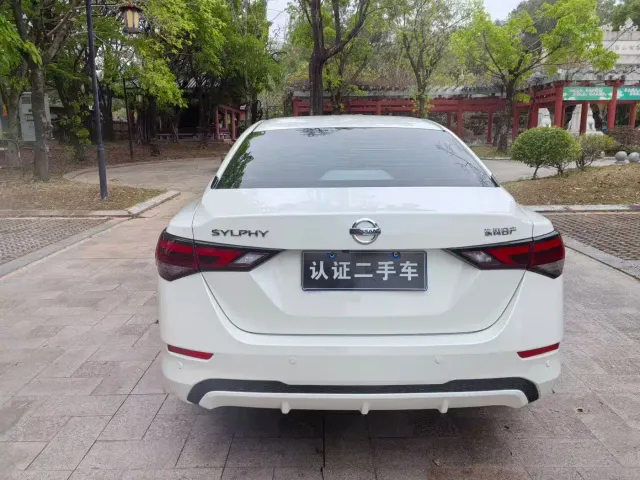 Nissan Sylphy — Фото автомобиля 7