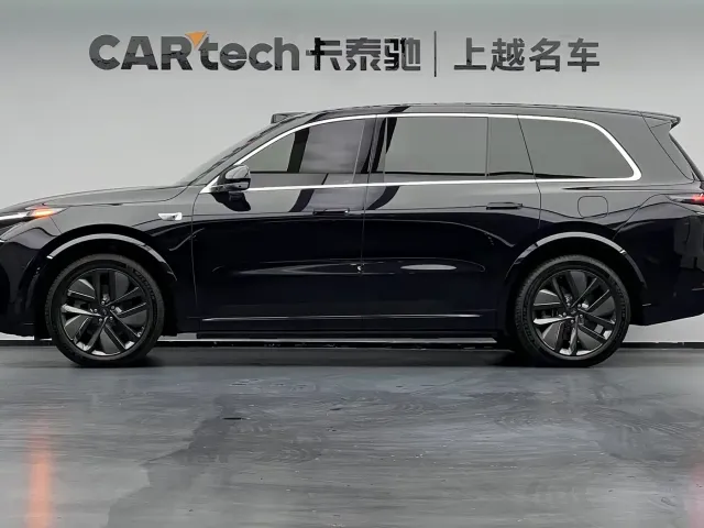 Li Auto Li Xiang L9 2024 Model Ultra — Фото автомобиля 4