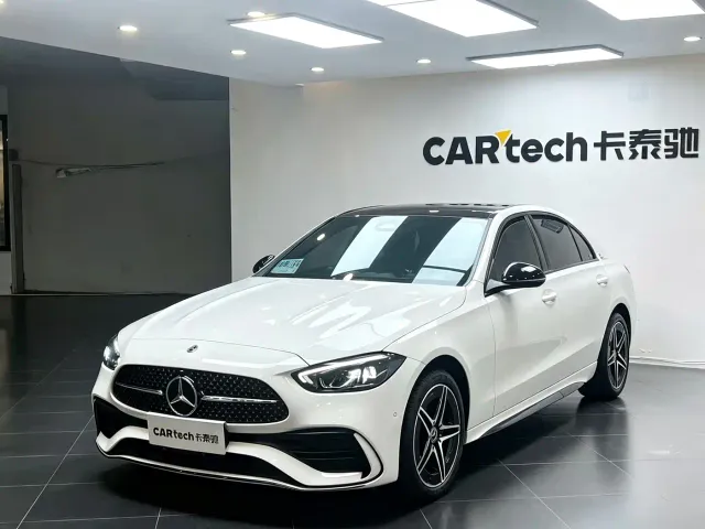 Mercedes-Benz C-Class — Фото автомобиля 4
