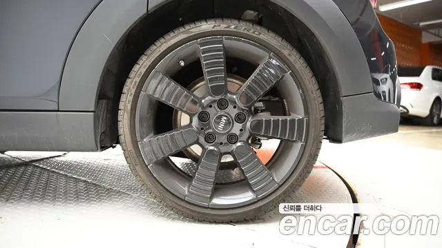 MINI Cooper — Фото автомобиля 5
