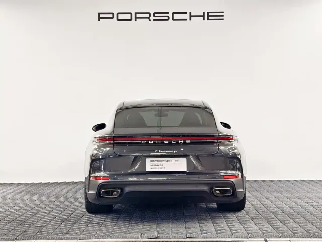 Porsche Panamera — Фото автомобиля 7