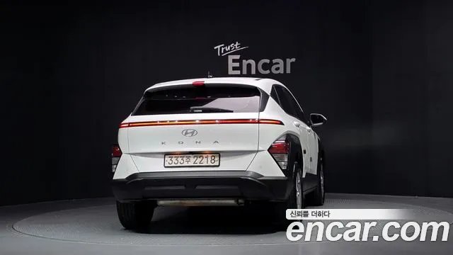 Hyundai Kona — Фото автомобиля 4