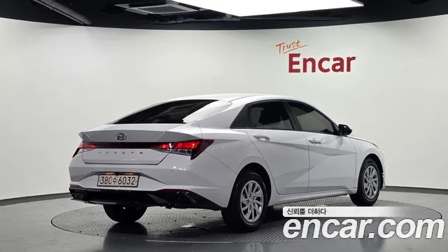 Hyundai AVANTE Avante (CN7) — Фото автомобиля 2