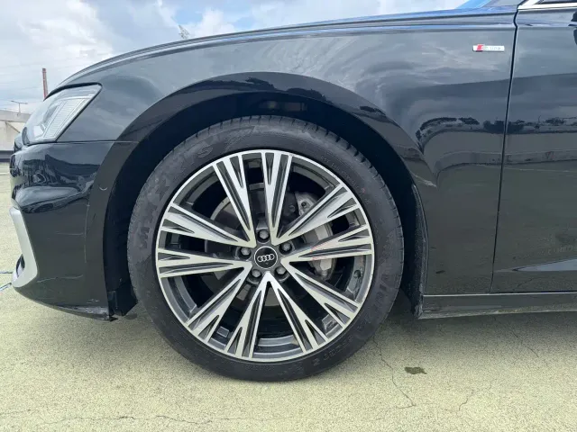 Audi A6L — Фото автомобиля 11