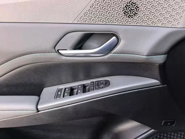 BYD Qin PLUS — Фото автомобиля 5