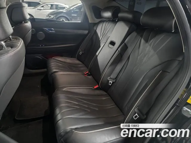 Genesis G80 RG3 — Фото автомобиля 15