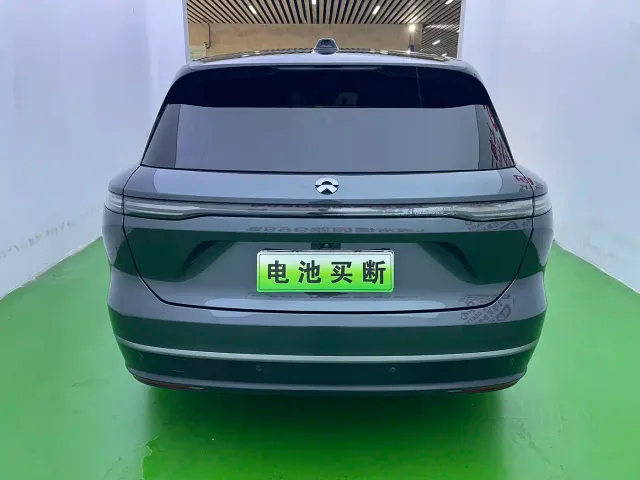 Nio ES8 — Фото автомобиля 15