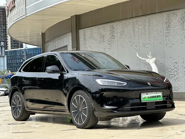 Aito M5 — Фото автомобиля 3