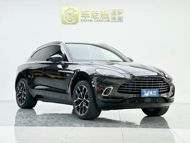 Aston Martin DBX — Фото автомобиля 3