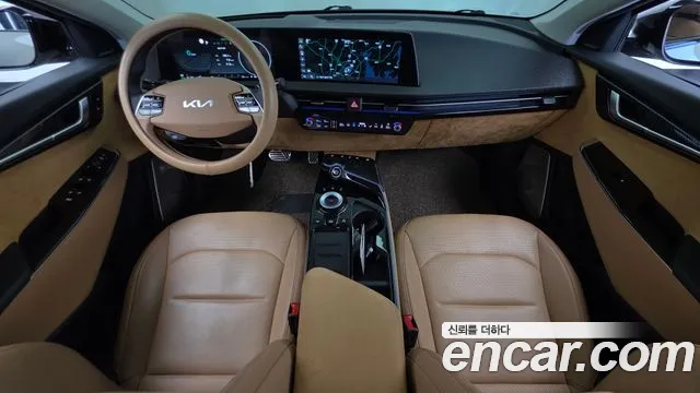 Kia EV6 — Фото автомобиля 10