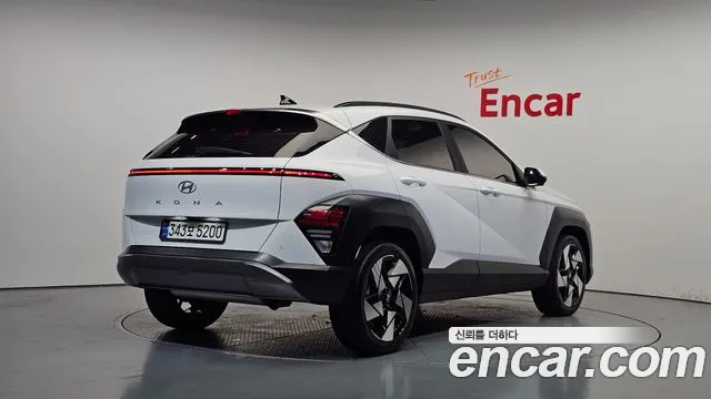 Hyundai Kona SX2 — Фото автомобиля 2