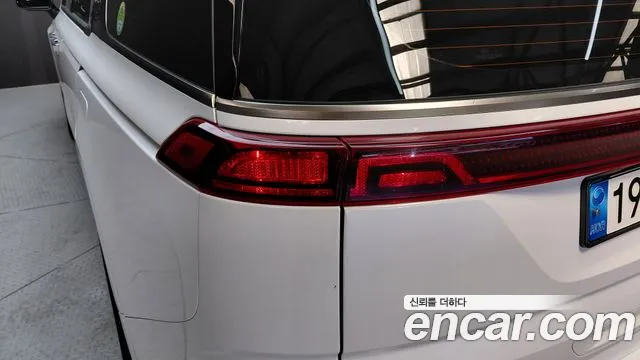 Kia Canival Carnival 4 поколение Бензин 9 мест Noblesse — Фото автомобиля 19