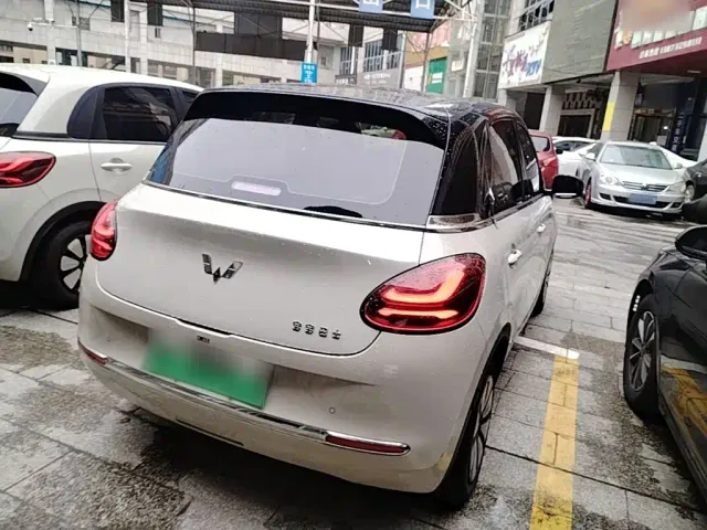 Wuling Bingo — Фото автомобиля 6