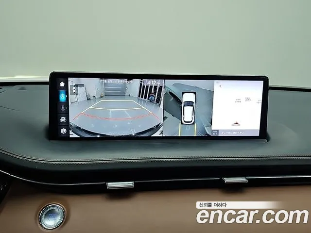 Genesis GV70 — Фото автомобиля 15