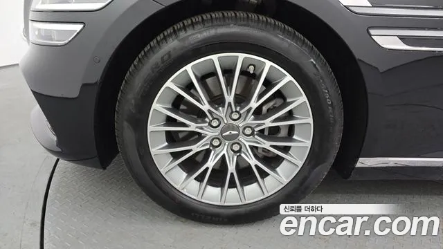 Genesis G80 Бензин 2.5 турбо AWD — Фото автомобиля 5