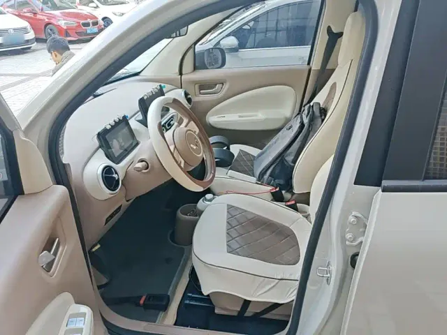 Wuling Hongguang Mini EV — Фото автомобиля 14
