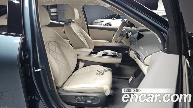 Genesis GV60 — Фото автомобиля 16