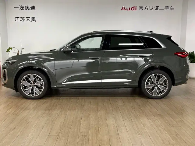 Audi Q5L — Фото автомобиля 4