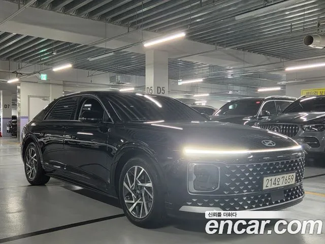 Фотография автомобиля — Hyundai Grandeur GN7