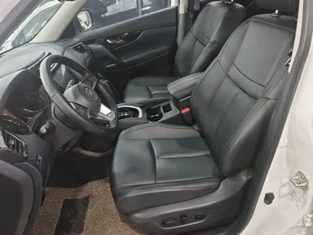 Nissan X-Trail — Фото автомобиля 14