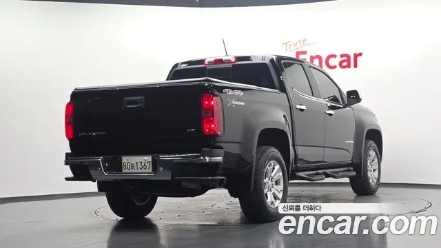 Chevrolet Colorado — Фото автомобиля 2
