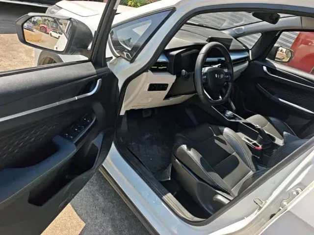 Geely Geometry EX3 Kung Fu Bull — Фото автомобиля 15