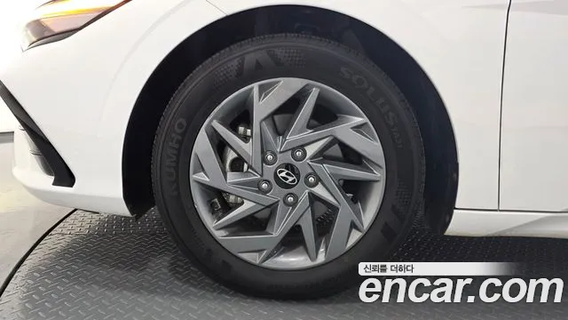 Hyundai AVANTE Новый Avante (CN7) — Фото автомобиля 5