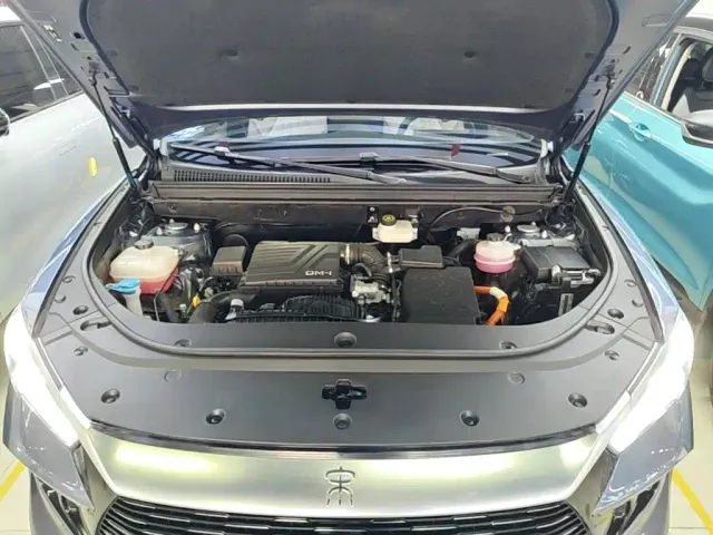 BYD Song Pro — Фото автомобиля 19