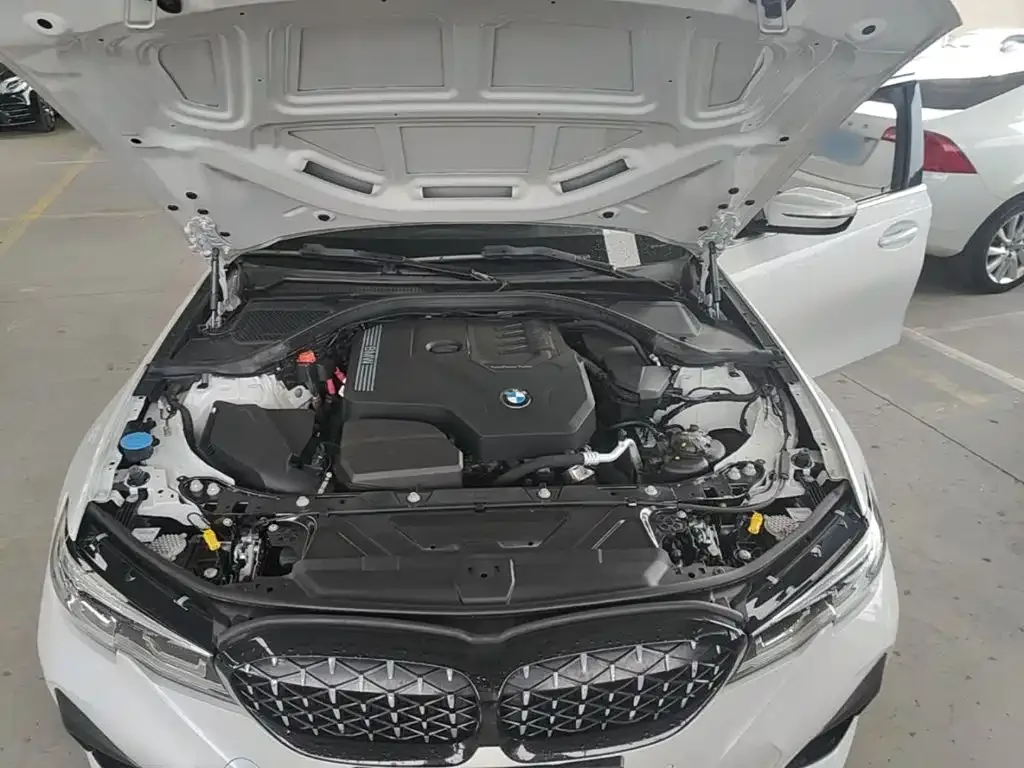 BMW BMW 3 Series 2022 325i M Sport Package — Фото автомобиля 9