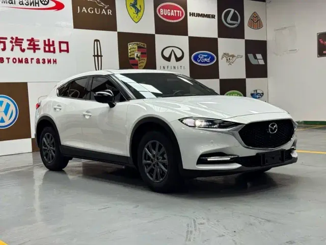 Mazda CX-4 — Фото автомобиля 3