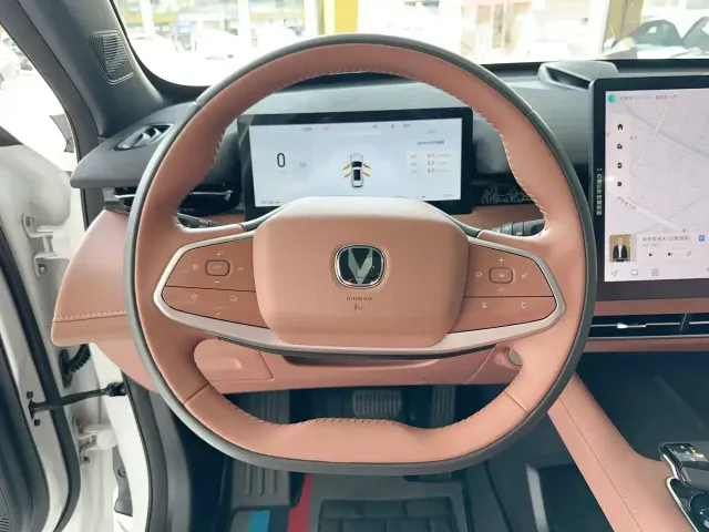 Changan Changan UNI-Z New Energy 2024 Blue Whale Smart Electric iDD 125km Excellence Model — Фото автомобиля 22