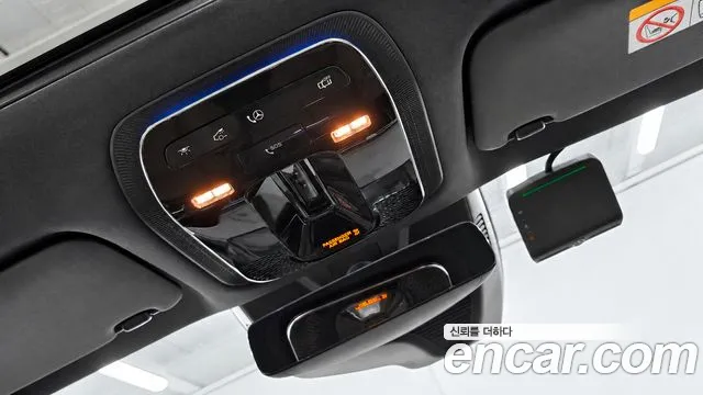 Mercedes-Benz E-Class — Фото автомобиля 16