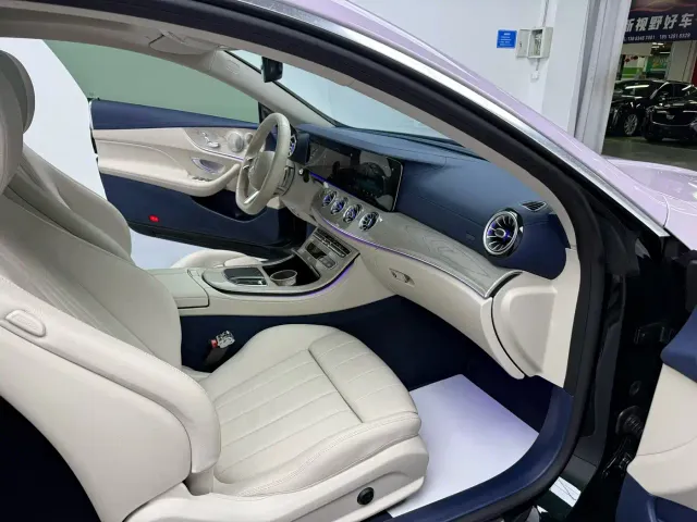 Mercedes-Benz E-Class — Фото автомобиля 6