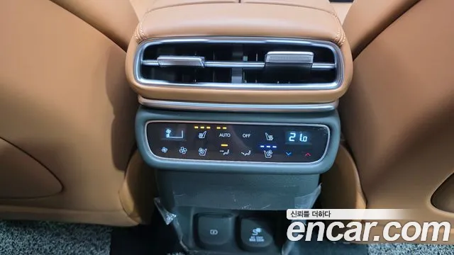 Genesis GV80 — Фото автомобиля 18