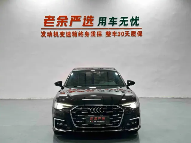Фотография автомобиля — Audi A6L