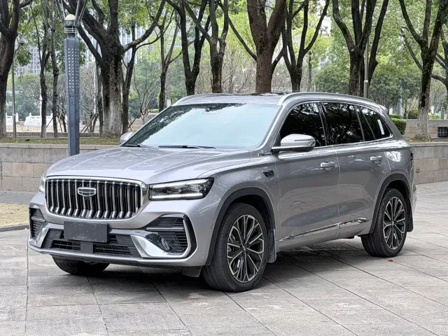 Фотография автомобиля — Geely Xingyue L