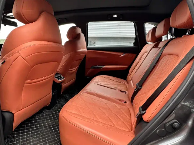 Changan CS75 Plus — Фото автомобиля 8