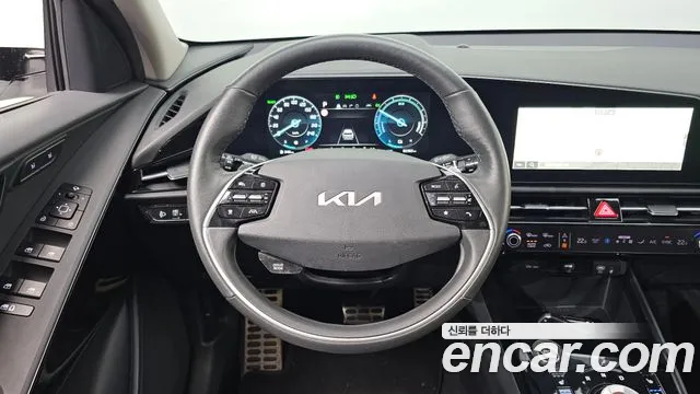 Kia Niro The All New — Фото автомобиля 21