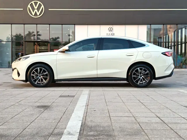 BYD Seal 06 — Фото автомобиля 21